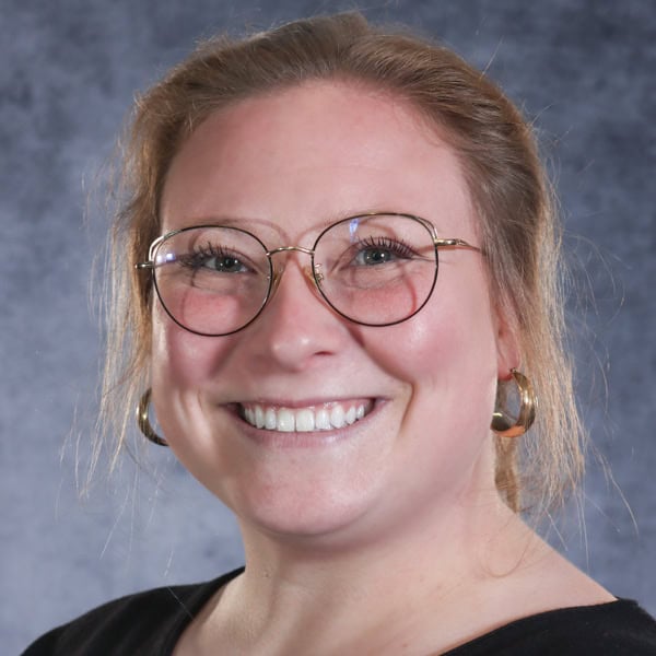 Jenna is the Marketing and Event Manger.